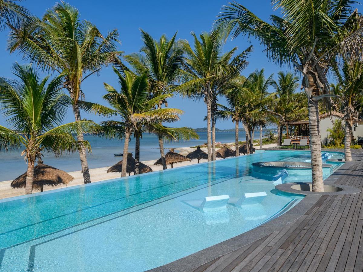 San Martinho Hotel Vila Praia Do Bilene Bagian luar foto